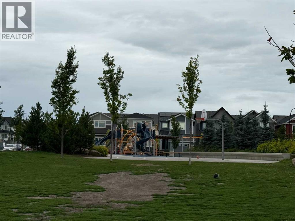 Photo 37 of 28 Sage Hill Crescent Nw, Calgary AB