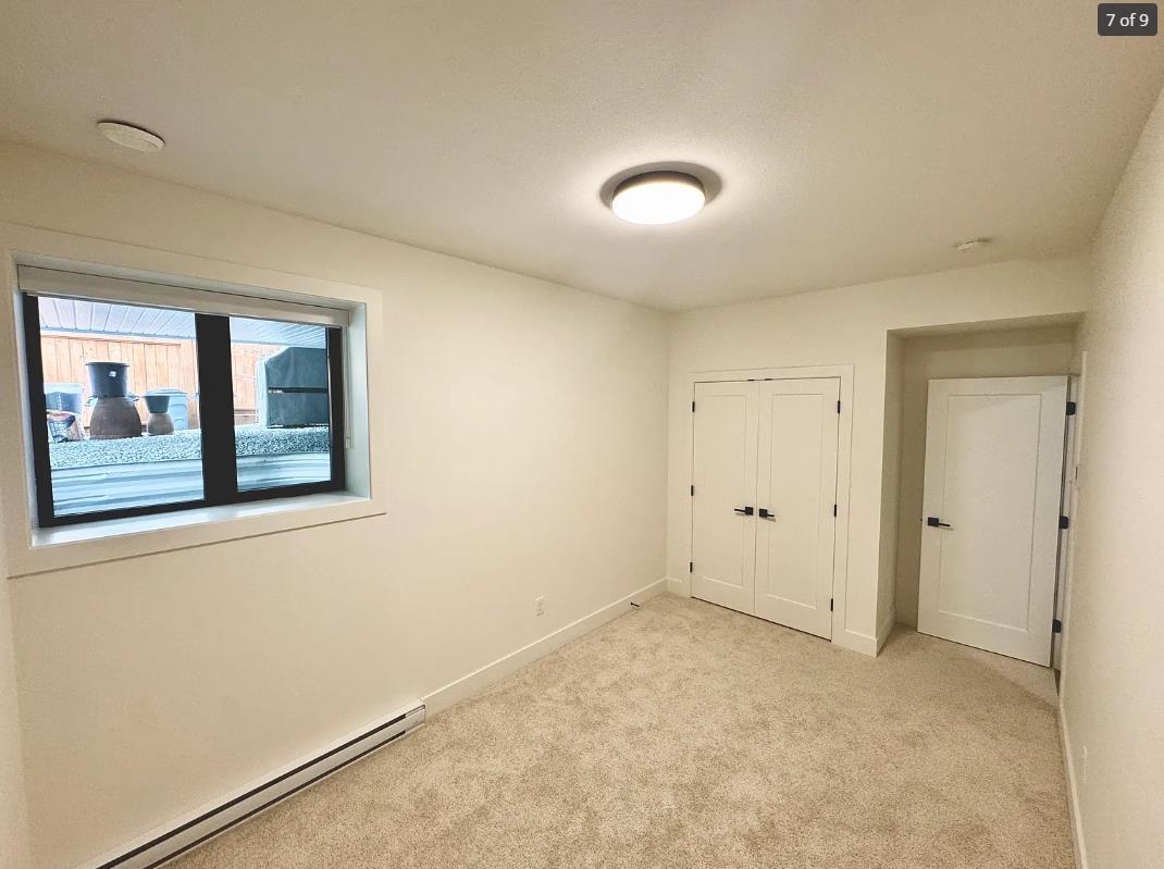 Photo 3 of Legal Bsmt 22184 44 A Avenue, Langley BC