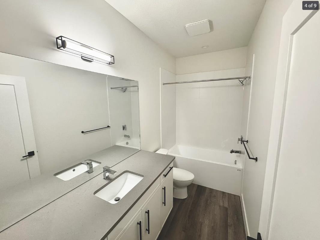 Photo 7 of Legal Bsmt 22184 44 A Avenue, Langley BC