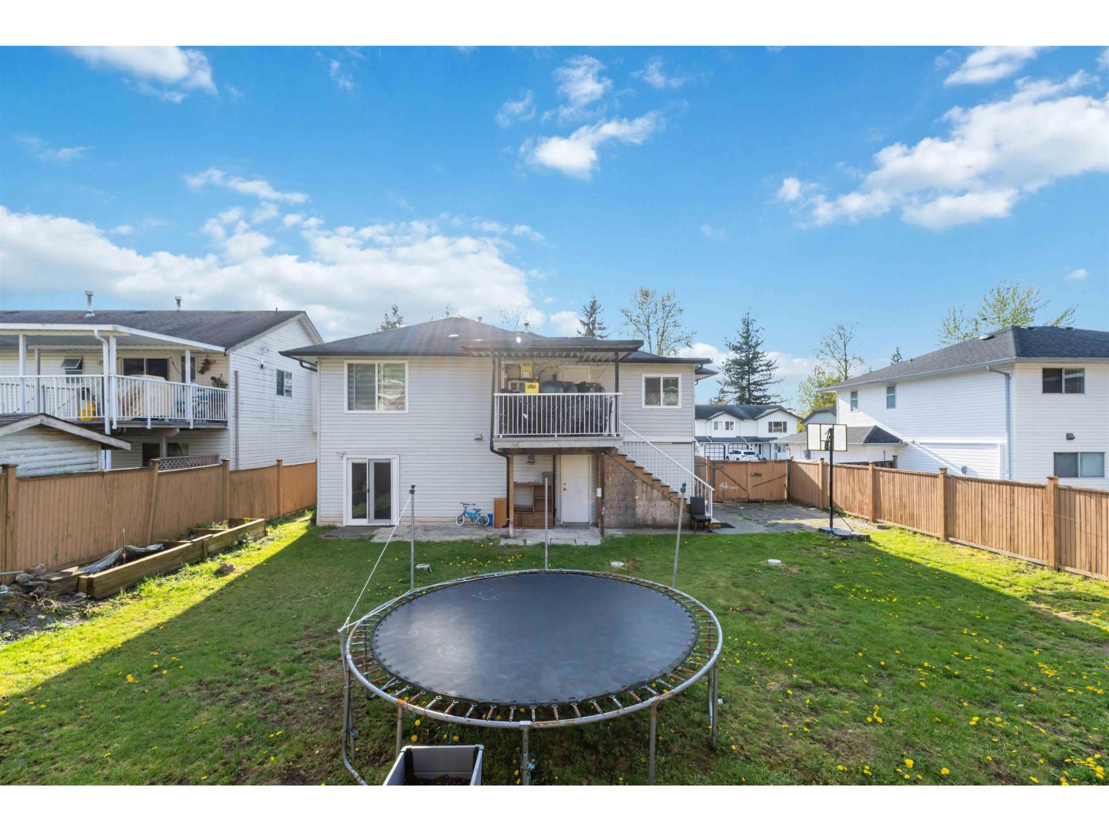 Photo 32 of 2706 Mitchell Street, Abbotsford BC