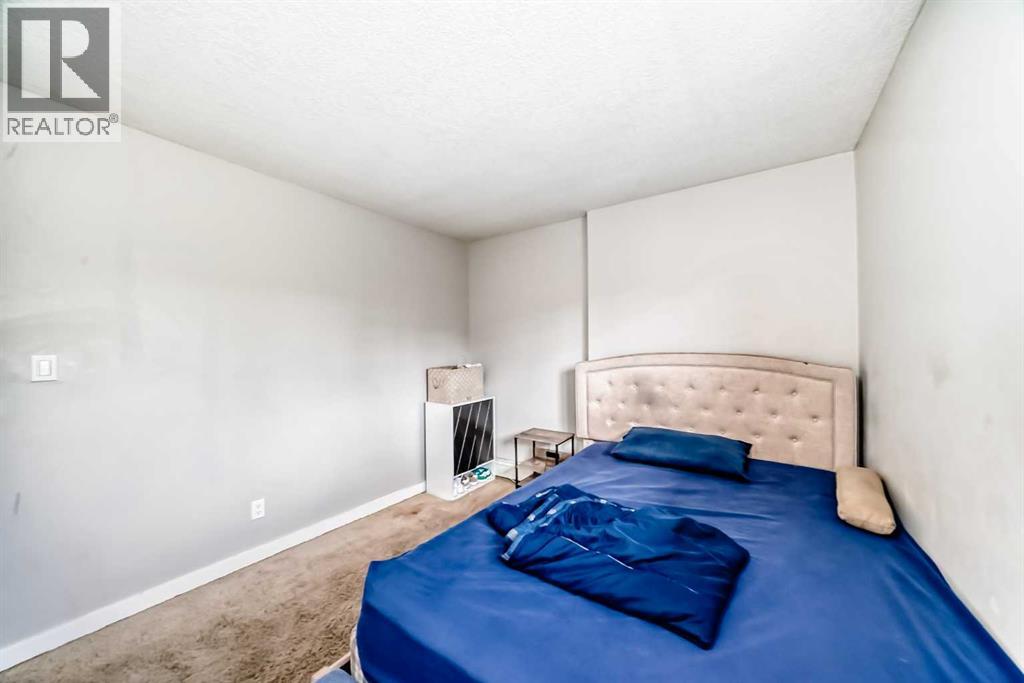 Single Family House for Sale in    Avenue SW Sunalta Calgary 