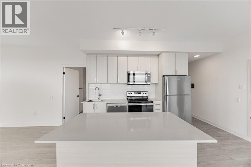 Photo 5 of 2782 Barton Street E Unit 916, Hamilton ON