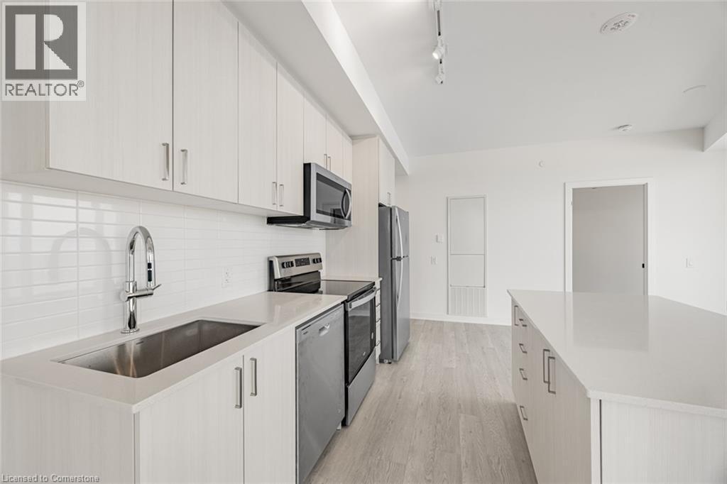 Photo 8 of 2782 Barton Street E Unit 916, Hamilton ON