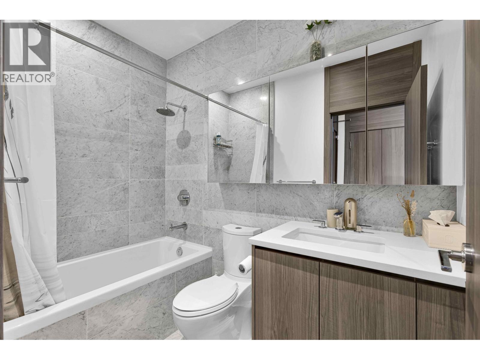 Photo 13 of 4905 4730 Lougheed Highway, Burnaby BC