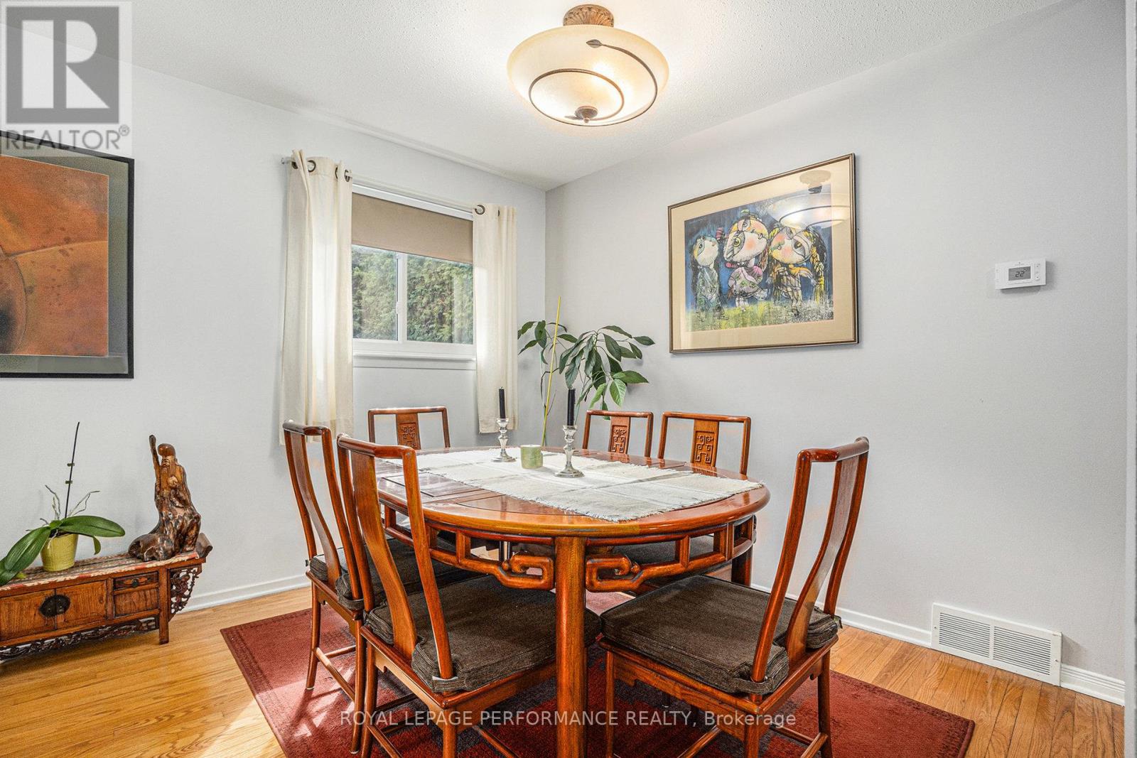 Photo 10 of 1 Wedgewood Crescent, Ottawa ON