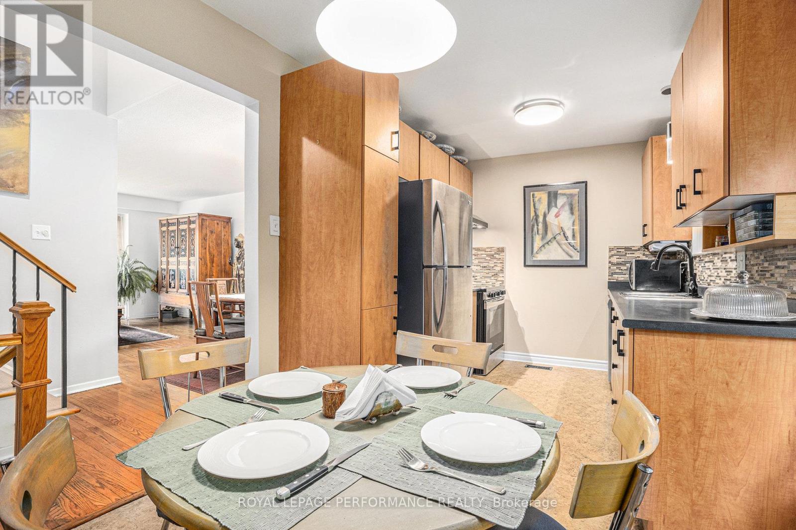 Photo 15 of 1 Wedgewood Crescent, Ottawa ON