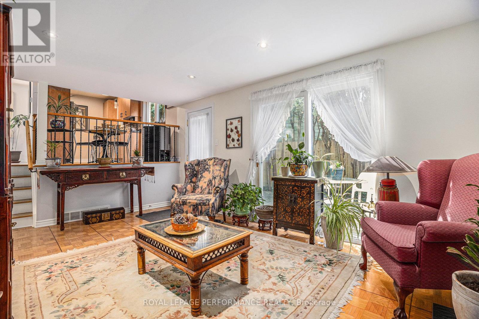 Photo 17 of 1 Wedgewood Crescent, Ottawa ON