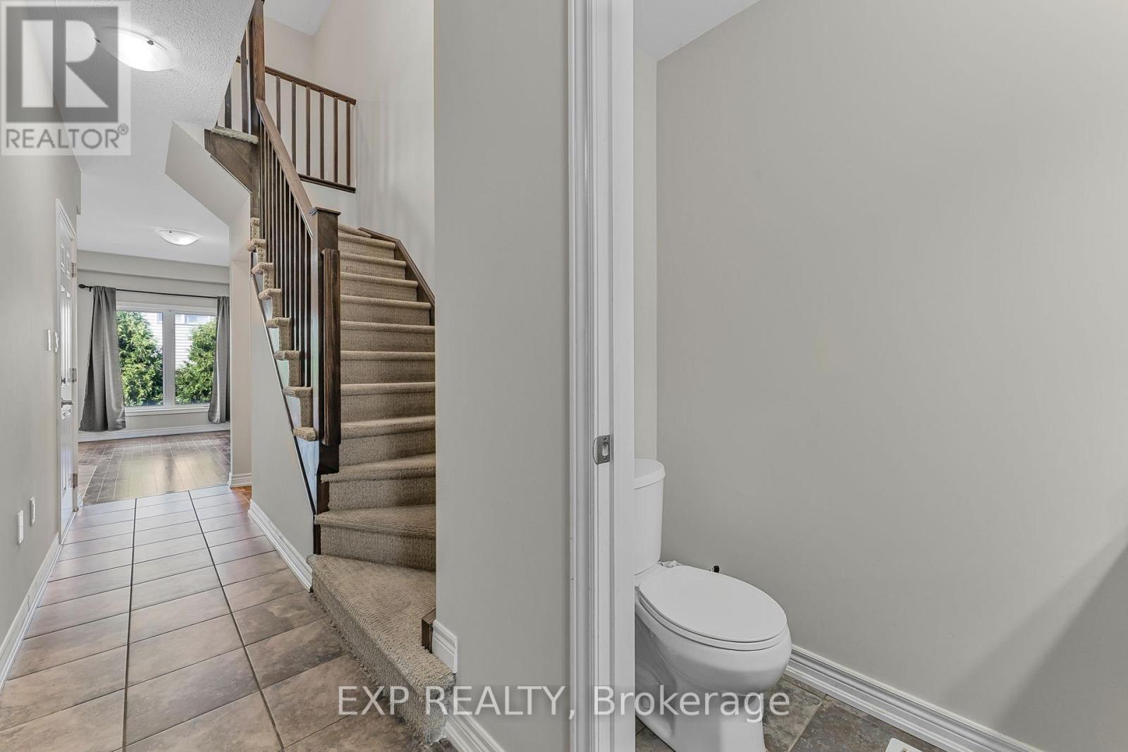 Photo 7 of 23 377 Glancaster Road, Hamilton ON