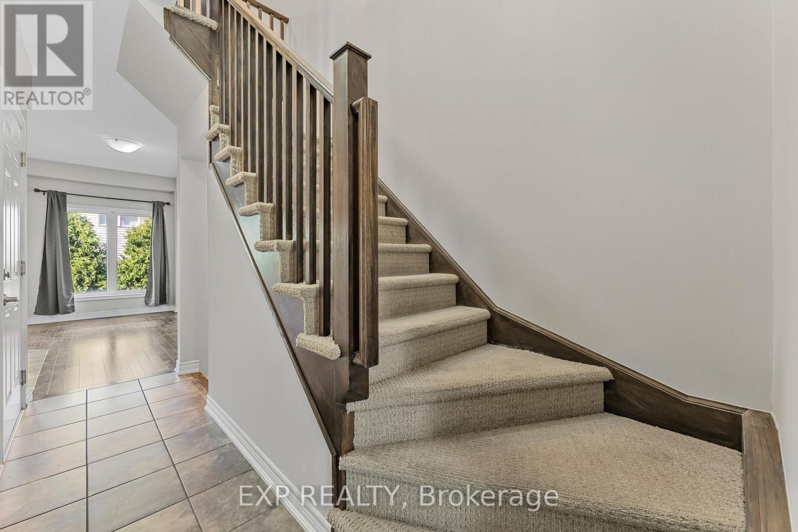 Photo 8 of 23 377 Glancaster Road, Hamilton ON