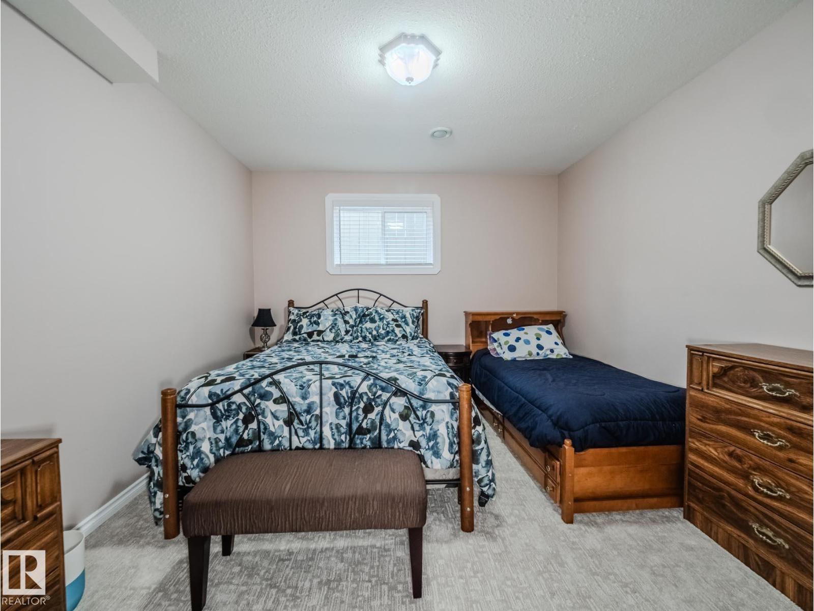 Photo 37 of 212 Newcastle Cr, Sherwood Park AB