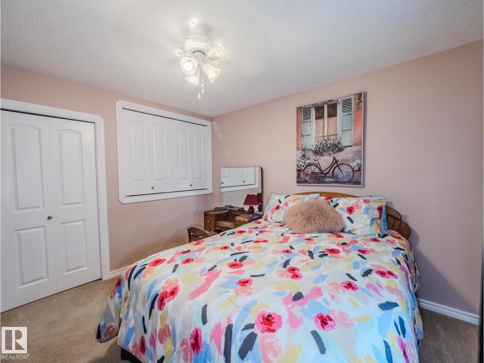 Photo 23 of 212 Newcastle Cr, Sherwood Park AB