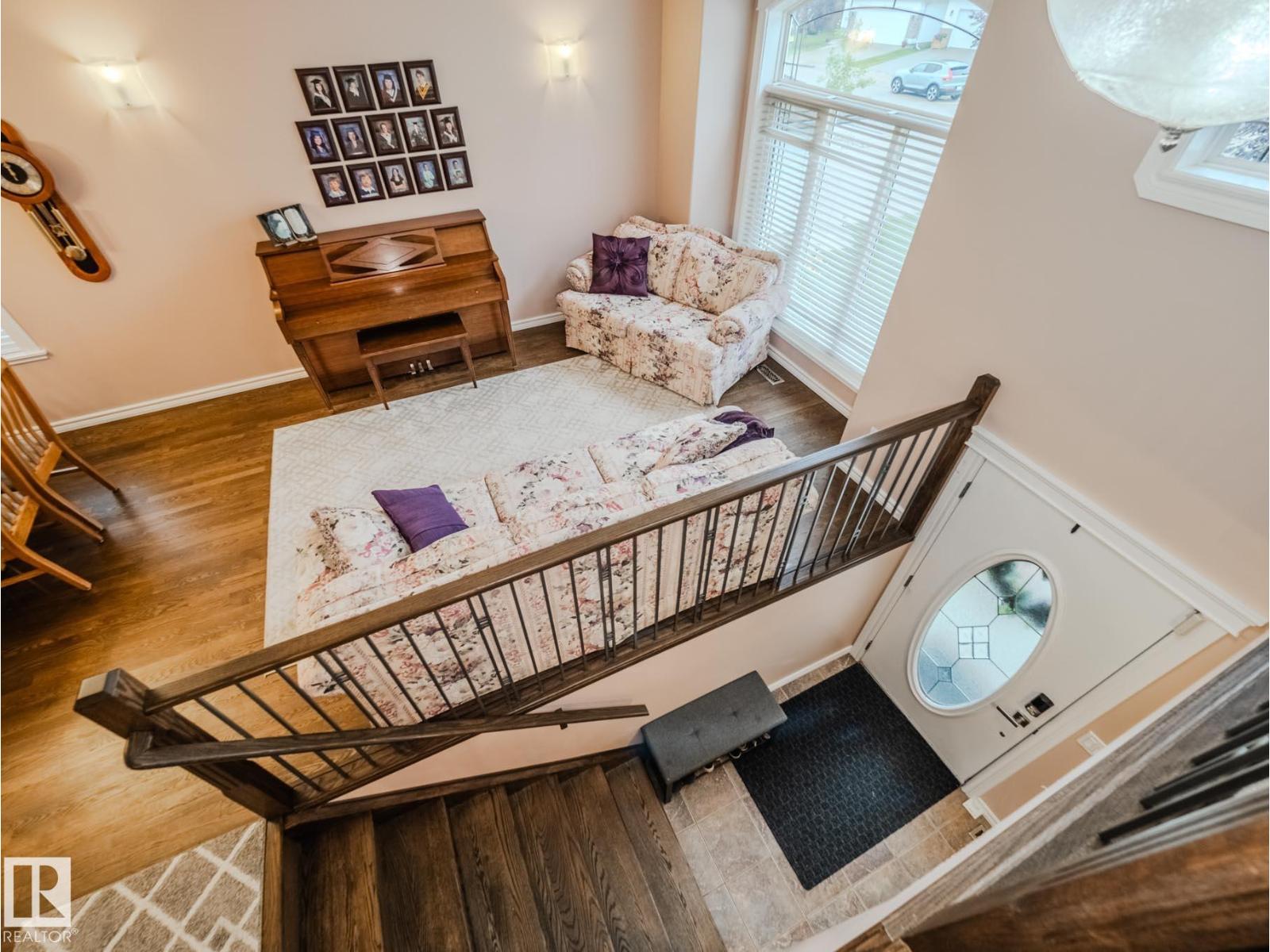 Photo 28 of 212 Newcastle Cr, Sherwood Park AB