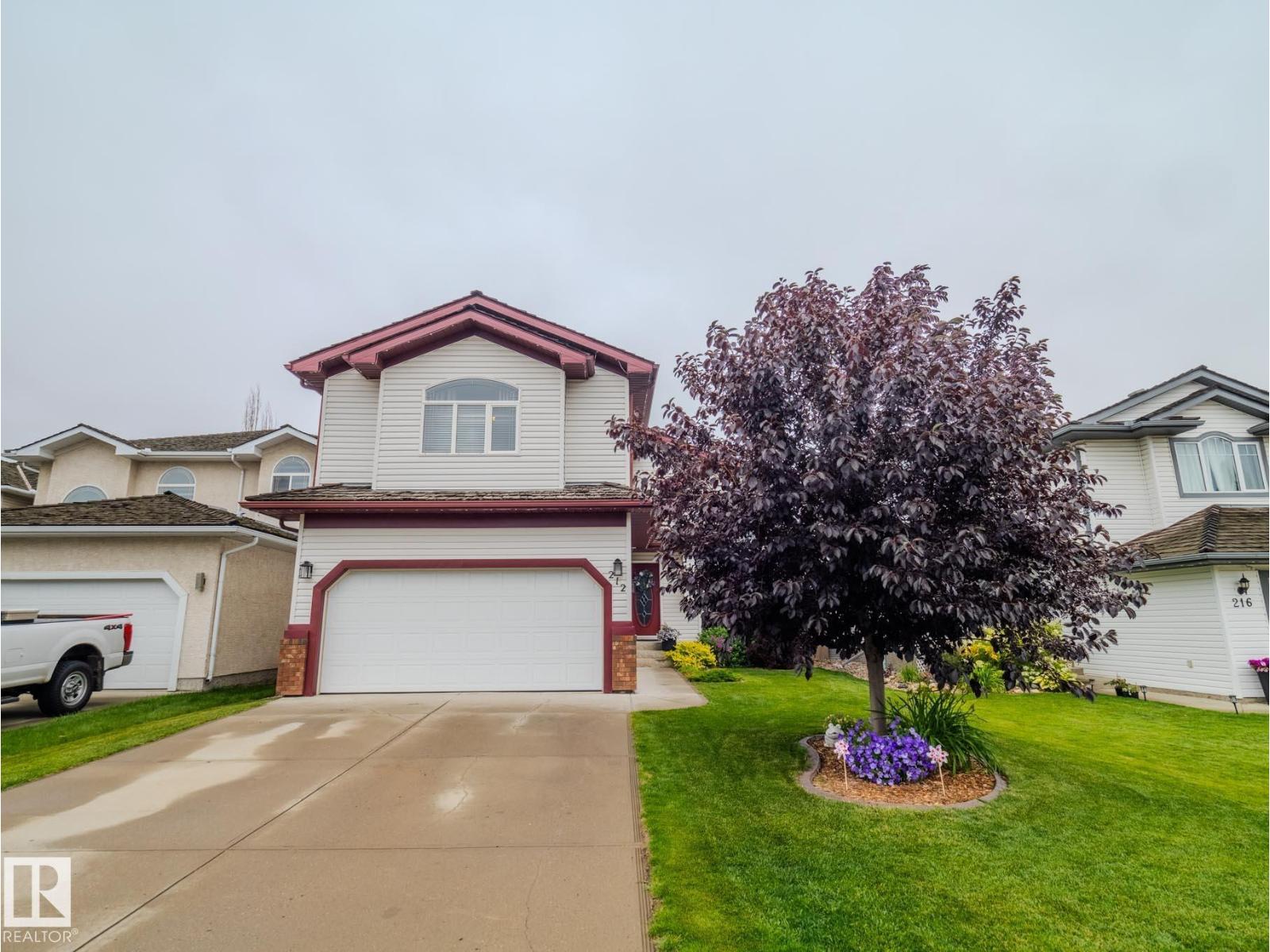 Photo 63 of 212 Newcastle Cr, Sherwood Park AB