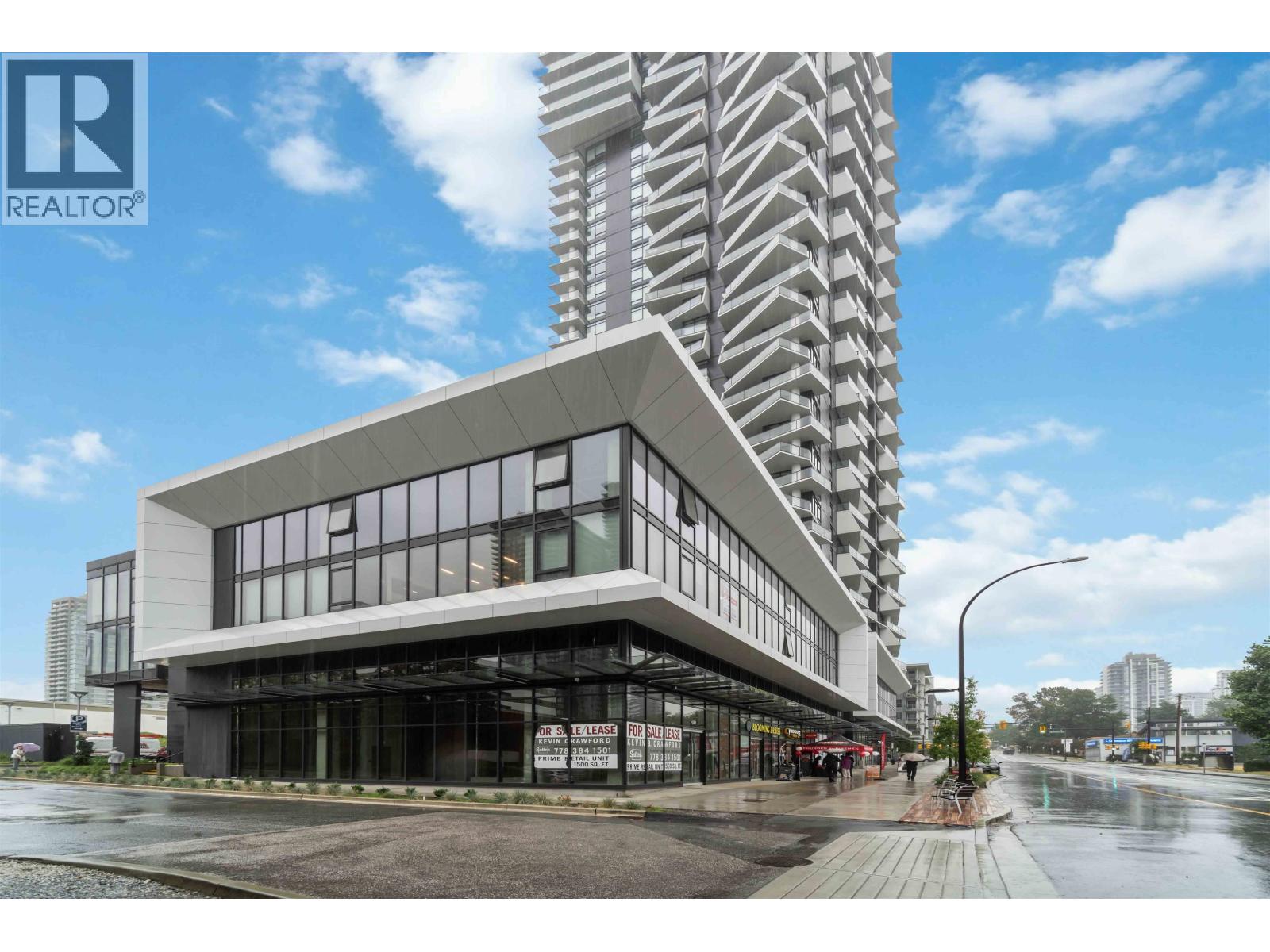 Photo 1 of 318 4279 Dawson Street, Burnaby BC