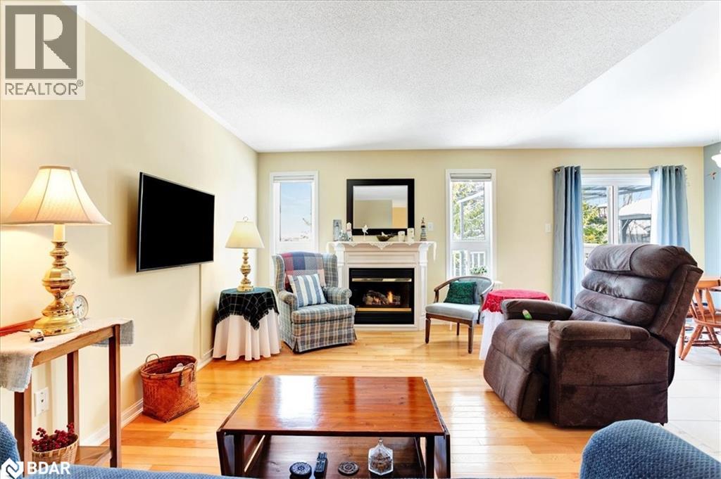 Photo 5 of 13 Masters Lane, Wasaga Beach ON