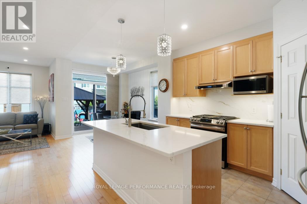 Photo 10 of 4271 Kelly Farm Drive, Ottawa ON