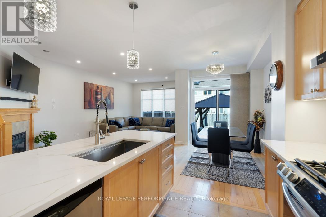 Photo 12 of 4271 Kelly Farm Drive, Ottawa ON