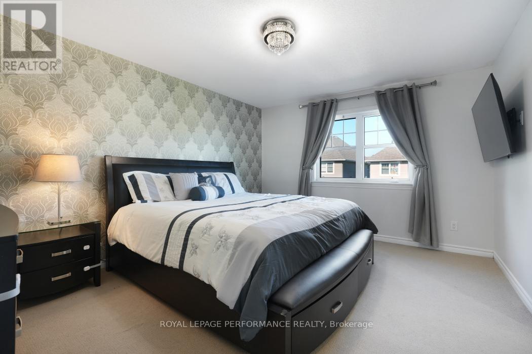 Photo 18 of 4271 Kelly Farm Drive, Ottawa ON
