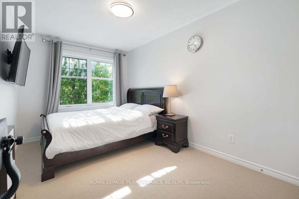 Photo 23 of 4271 Kelly Farm Drive, Ottawa ON