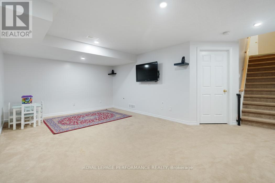 Photo 29 of 4271 Kelly Farm Drive, Ottawa ON