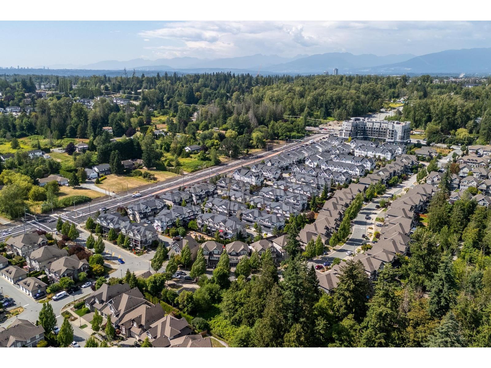 Photo 3 of 28 20831 70 Avenue, Langley BC