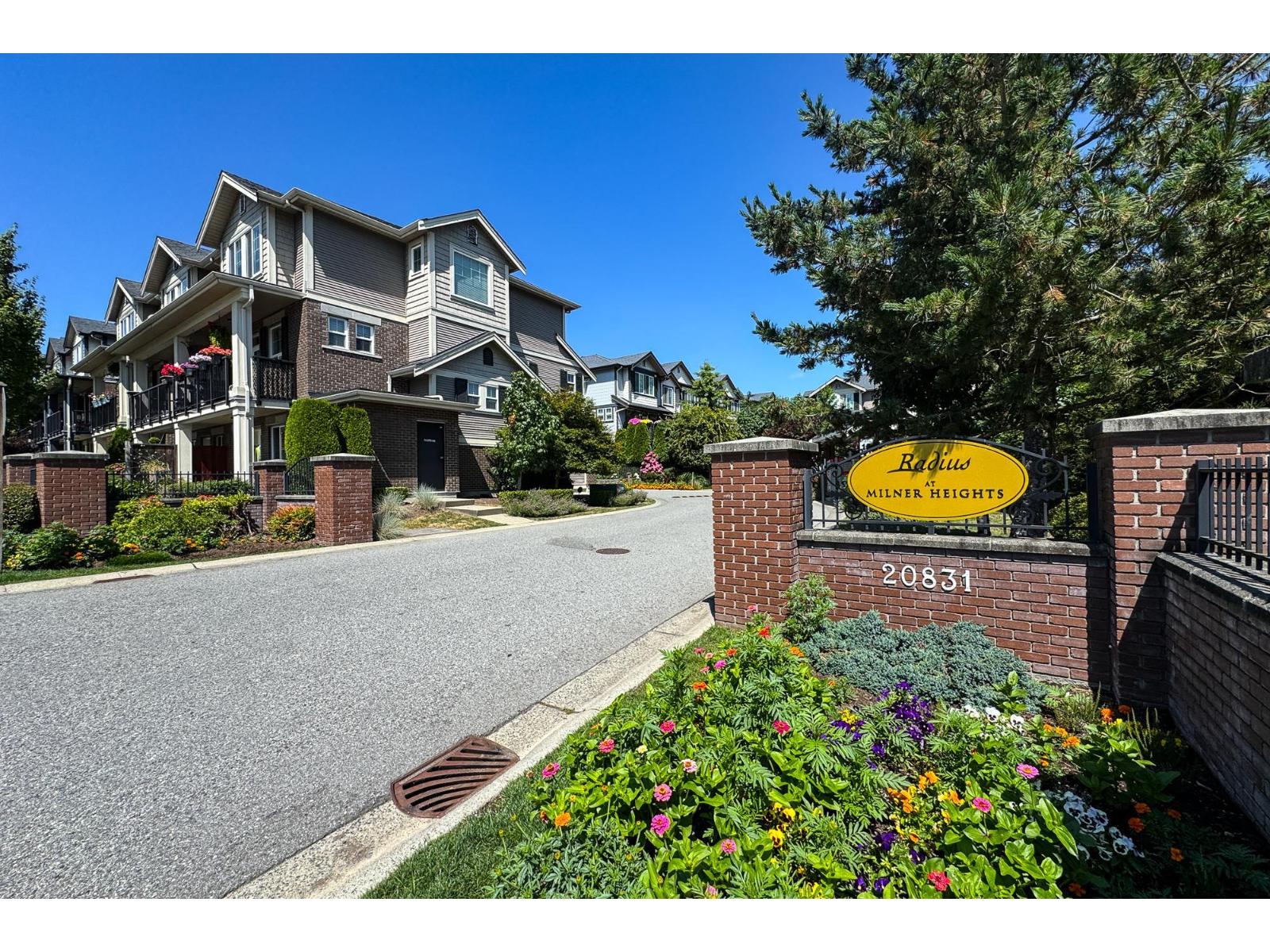 Photo 39 of 28 20831 70 Avenue, Langley BC