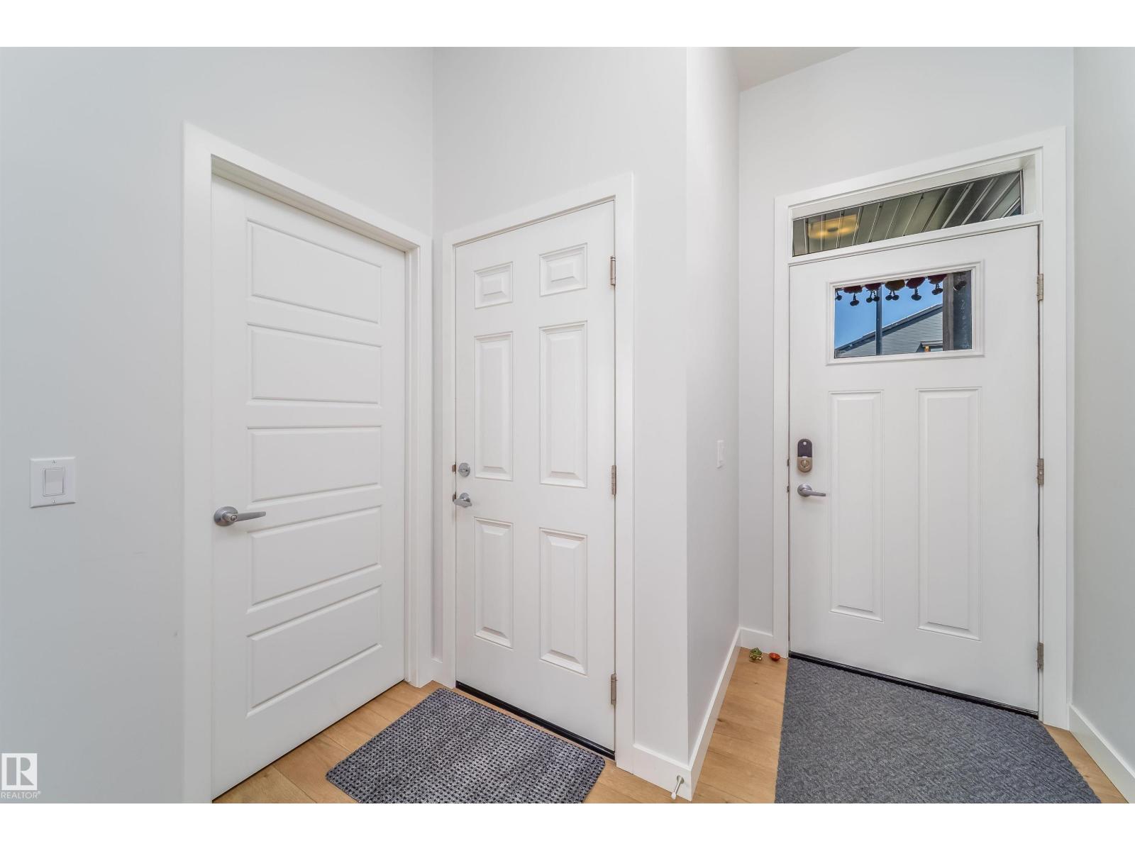 Photo 11 of 6011 Edmonds Pl Nw, Edmonton AB