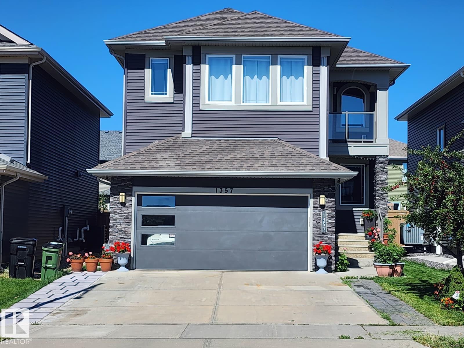Photo 4 of 1357 Watt Dr Sw, Edmonton AB
