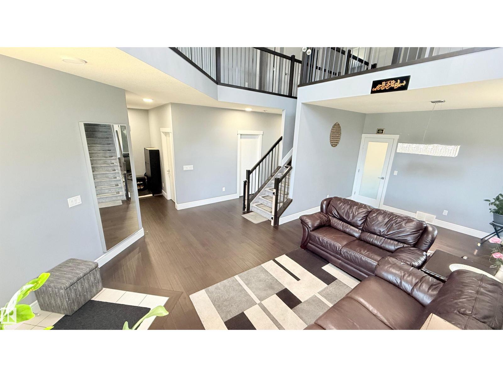 Photo 37 of 1357 Watt Dr Sw, Edmonton AB