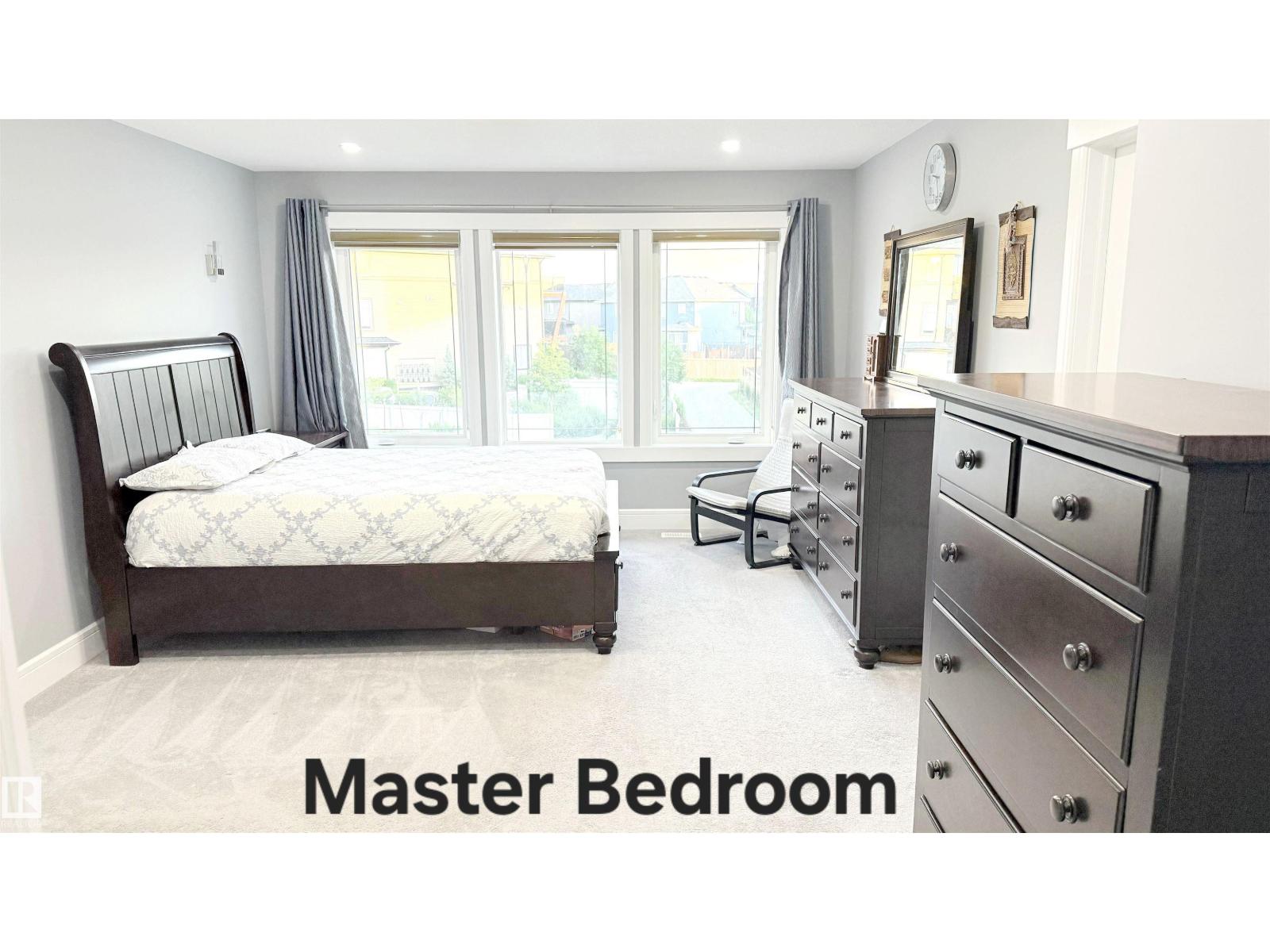 Photo 2 of 1357 Watt Dr Sw, Edmonton AB