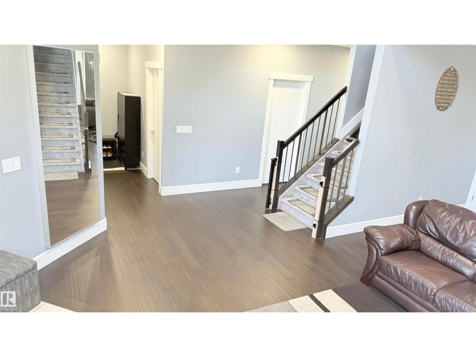 Photo 6 of 1357 Watt Dr Sw, Edmonton AB