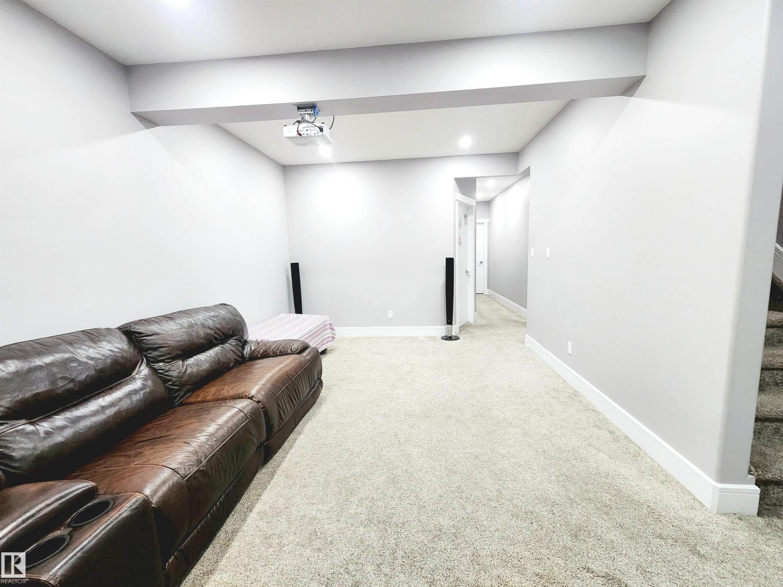 Photo 21 of 1357 Watt Dr Sw, Edmonton AB