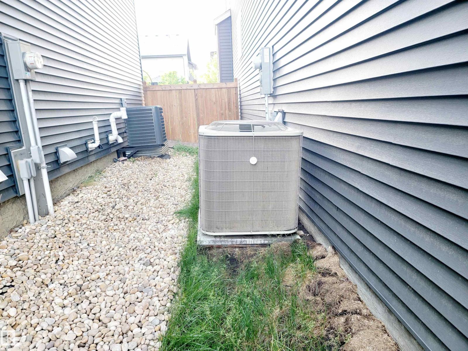 Photo 45 of 1357 Watt Dr Sw, Edmonton AB