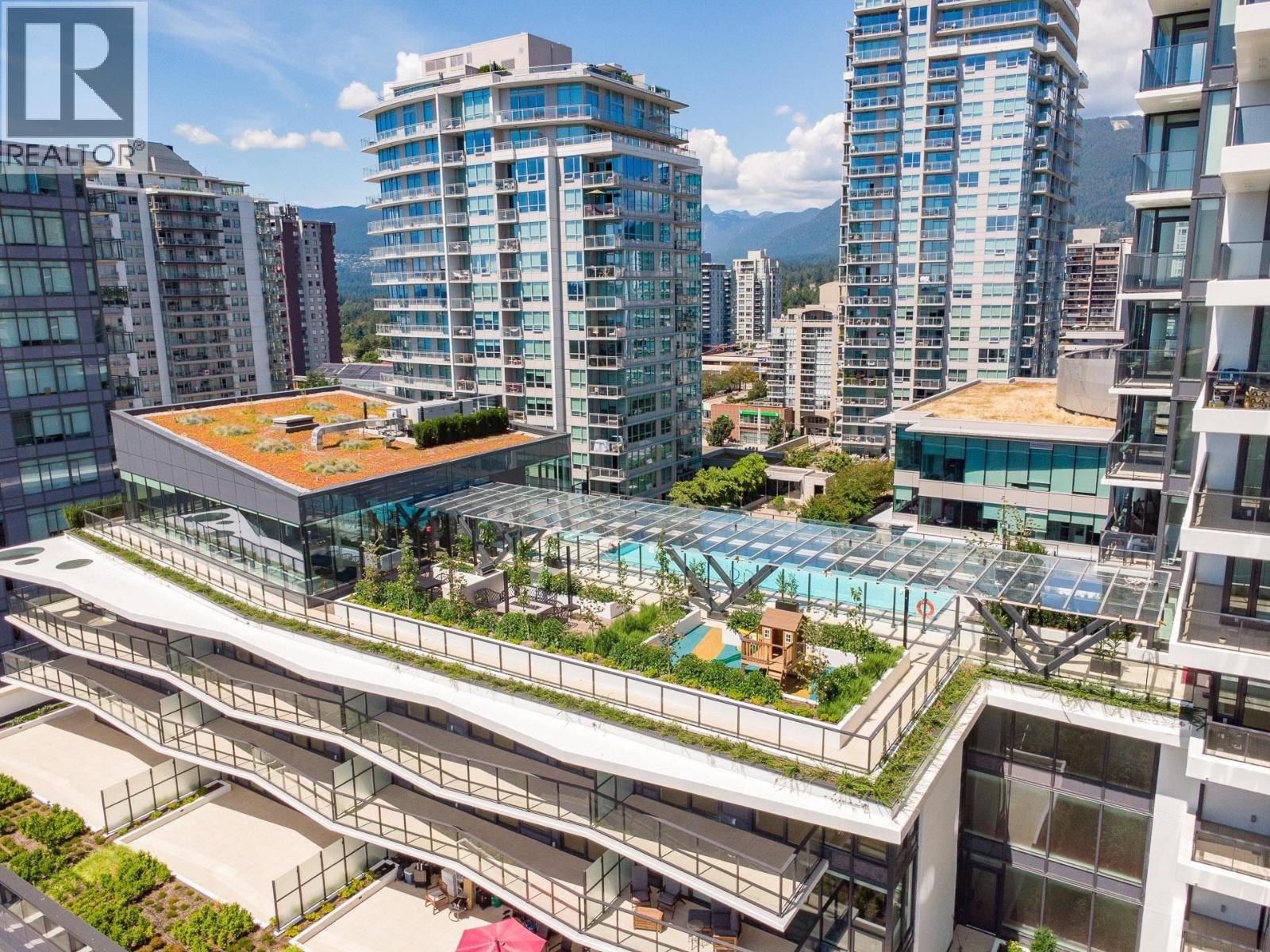 Photo 30 of 807 135 E 13 Th Street, Vancouver BC