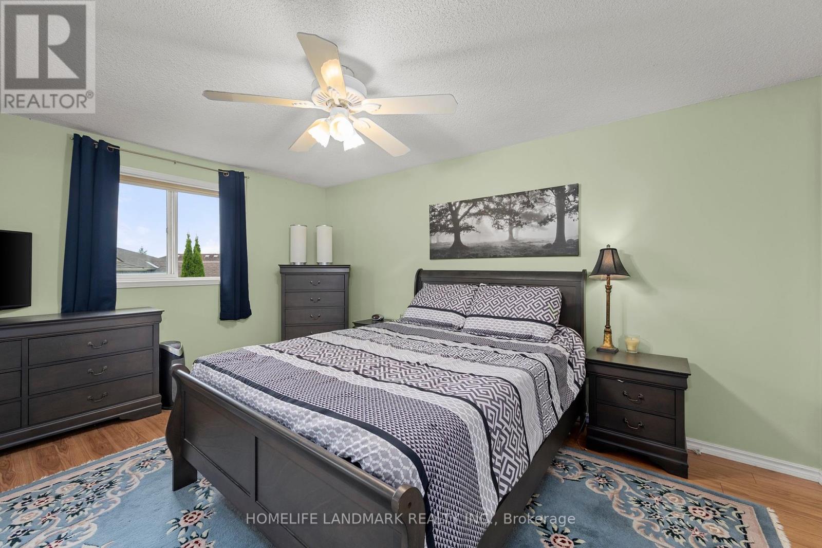 Photo 5 of 196 Columbia Road, Barrie ON