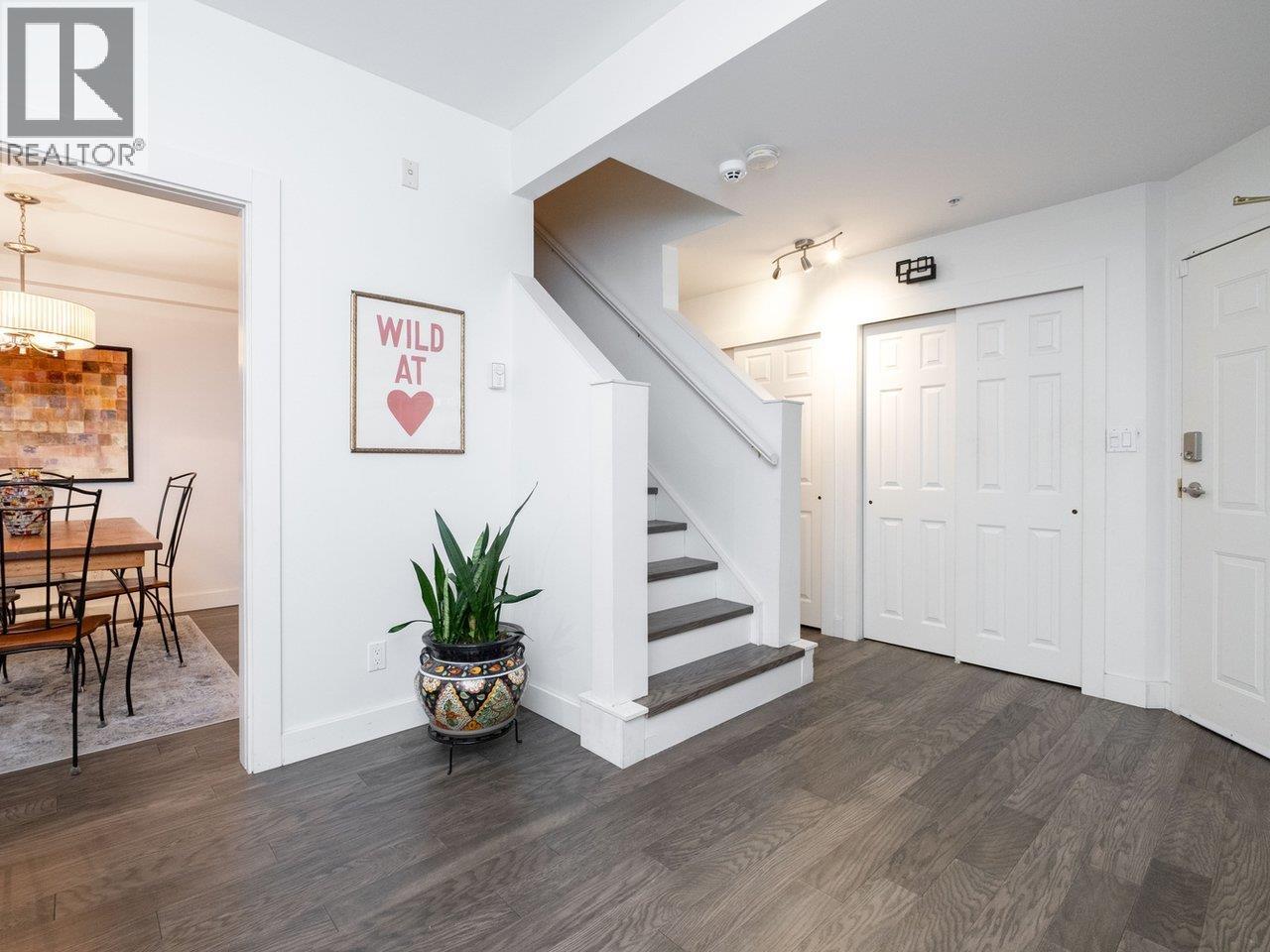 Photo 15 of 204 3600 Windcrest Drive, North Vancouver BC