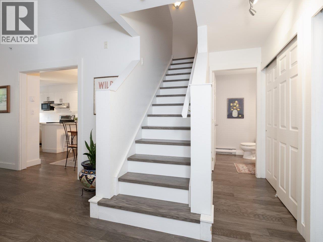 Photo 16 of 204 3600 Windcrest Drive, North Vancouver BC
