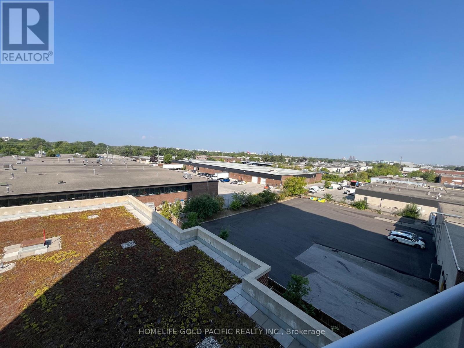 Photo 31 of 604 1328 Birchmount Road, Toronto ON