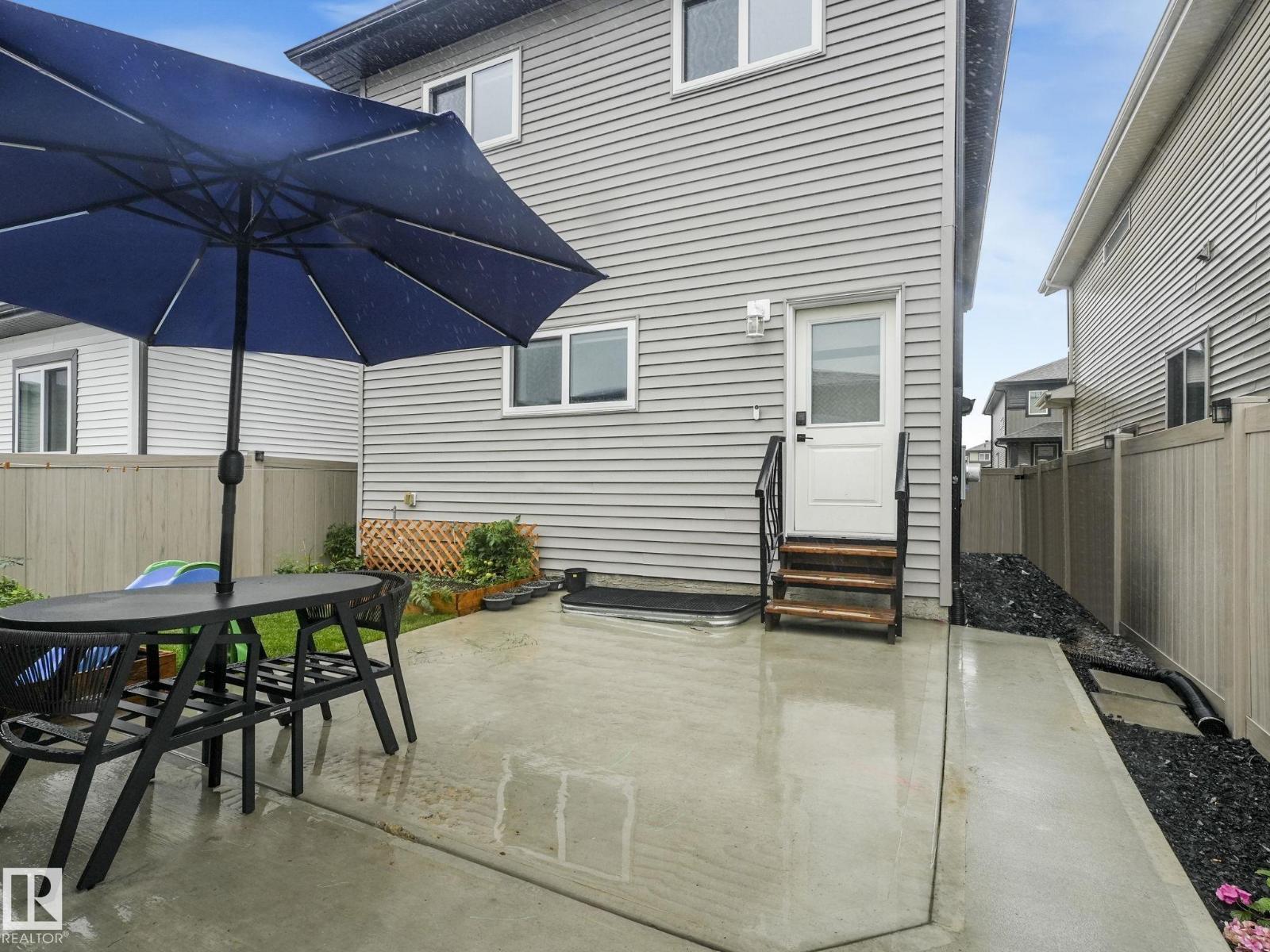 Photo 57 of 1715 26 A St Nw, Edmonton AB