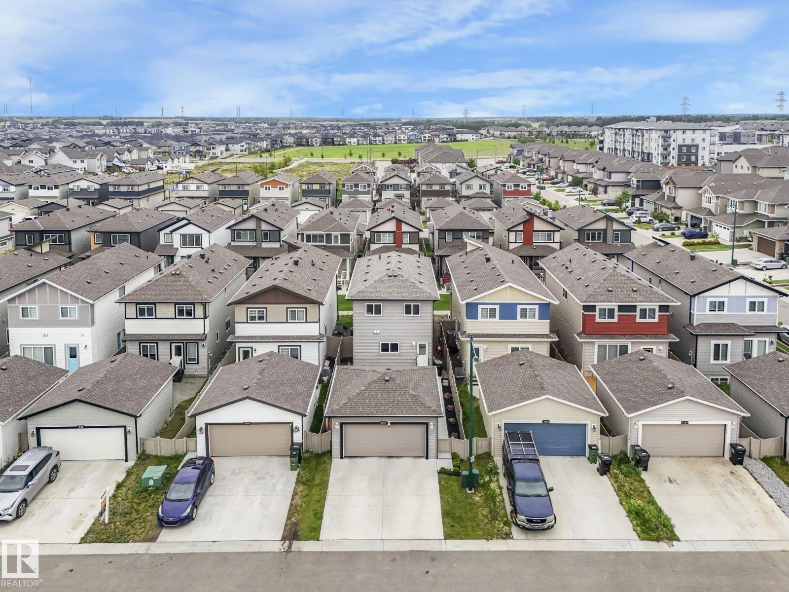Photo 1 of 1715 26 A St Nw, Edmonton AB