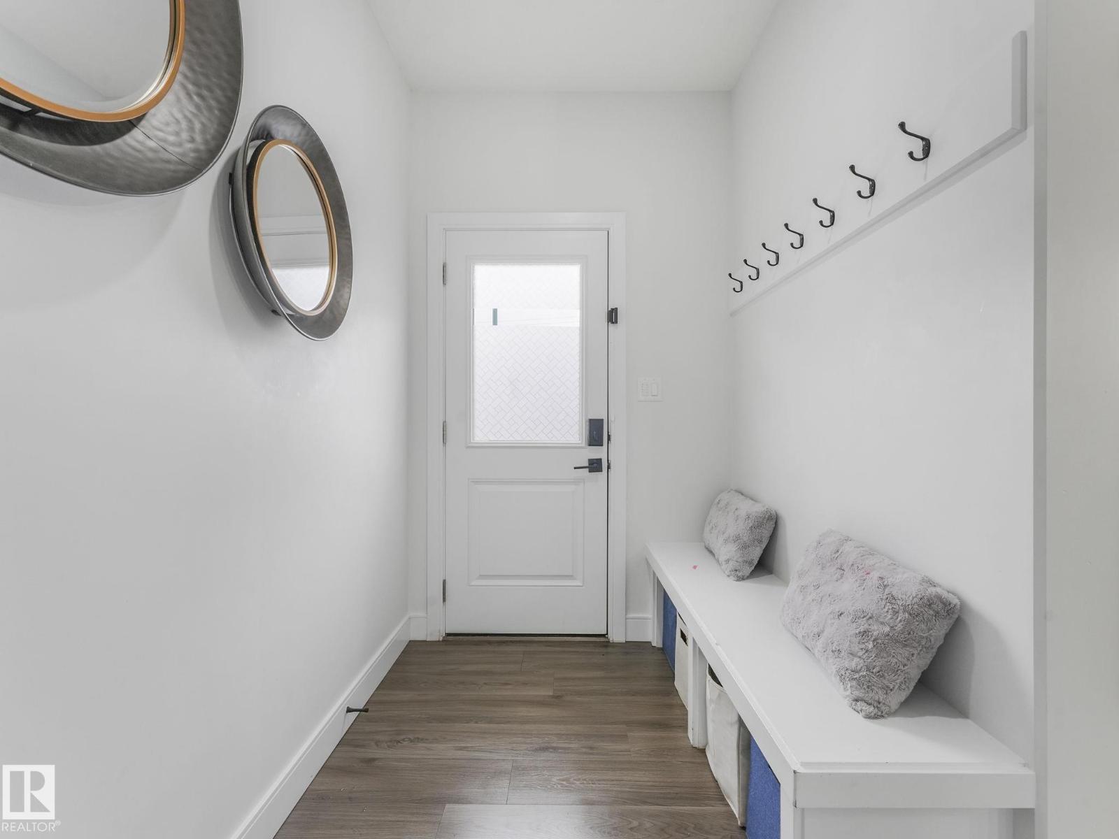 Photo 23 of 1715 26 A St Nw, Edmonton AB