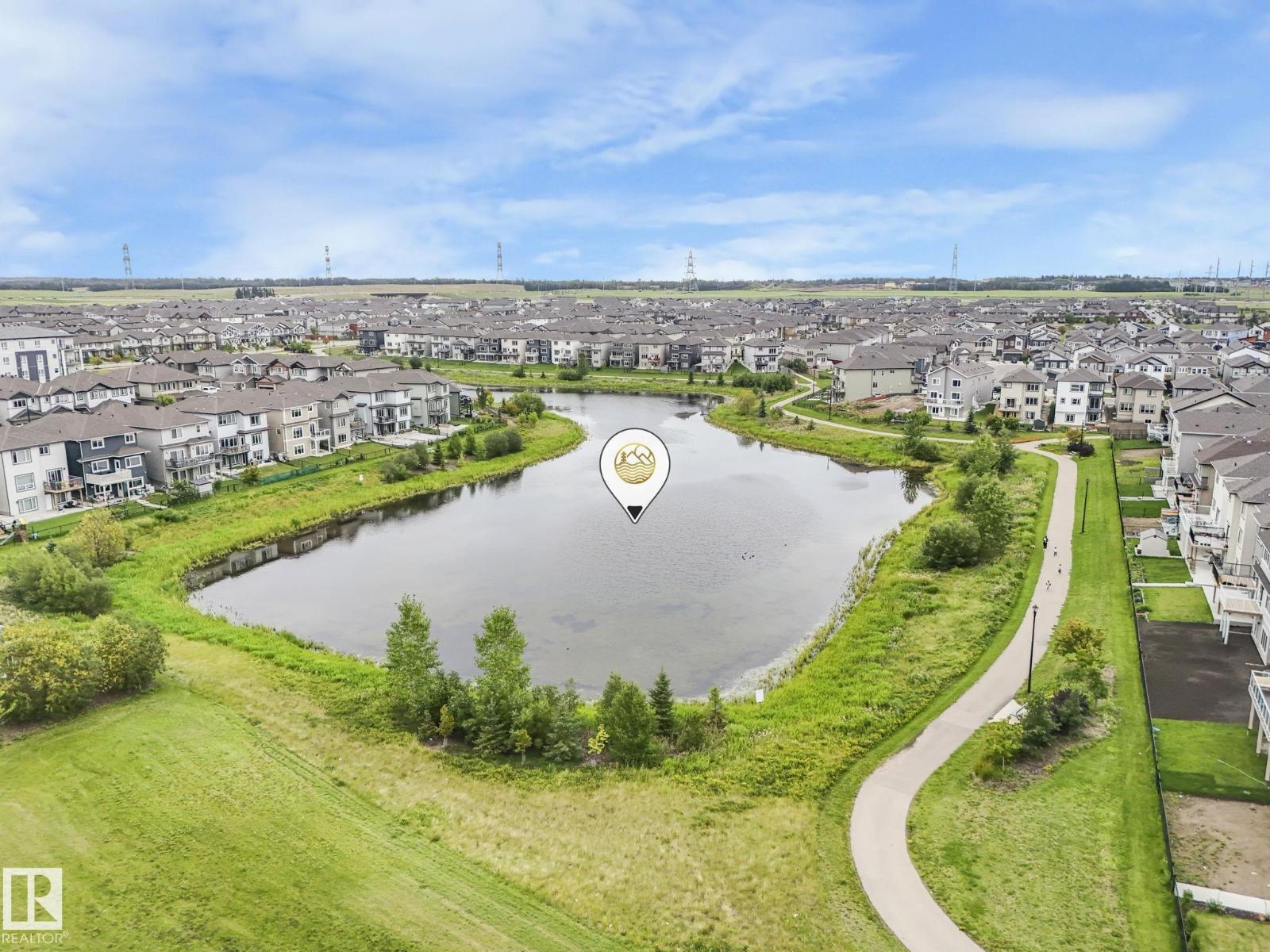 Photo 9 of 1715 26 A St Nw, Edmonton AB