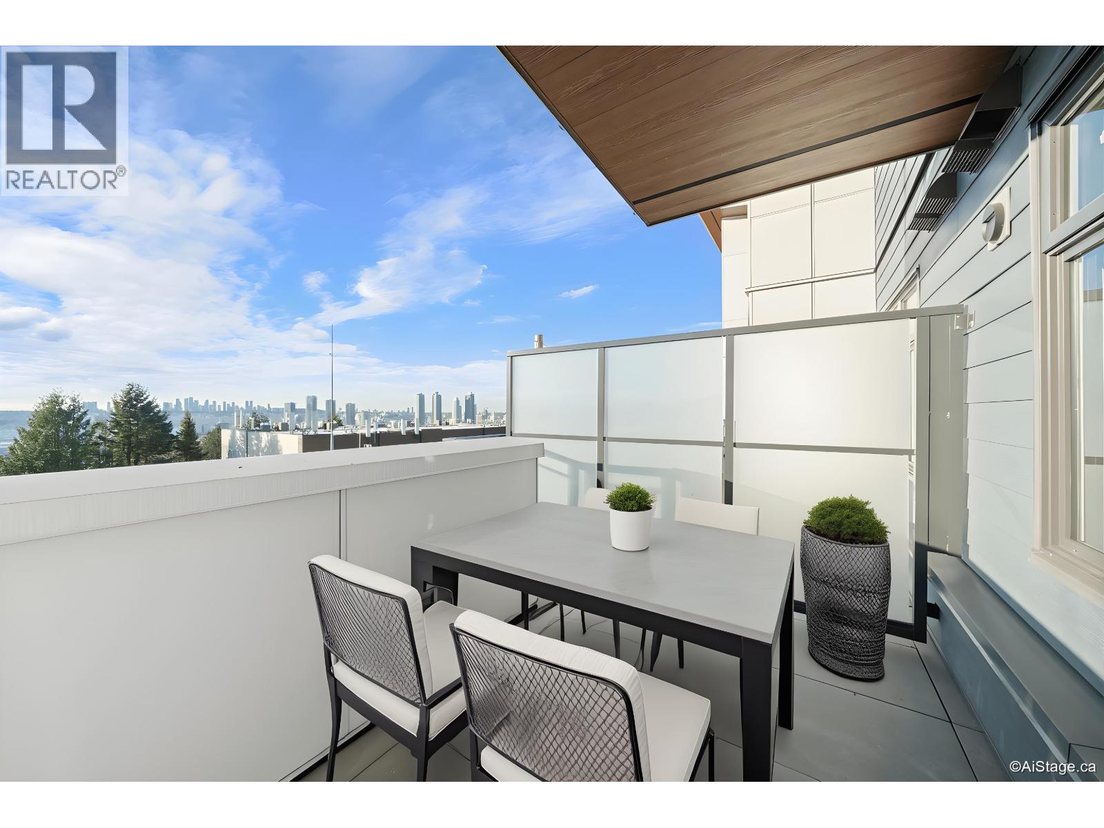 Photo 8 of 303 5535 Hastings Street, Burnaby BC