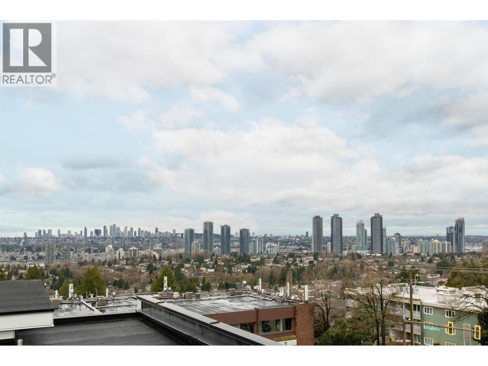 Photo 1 of 303 5535 Hastings Street, Burnaby BC
