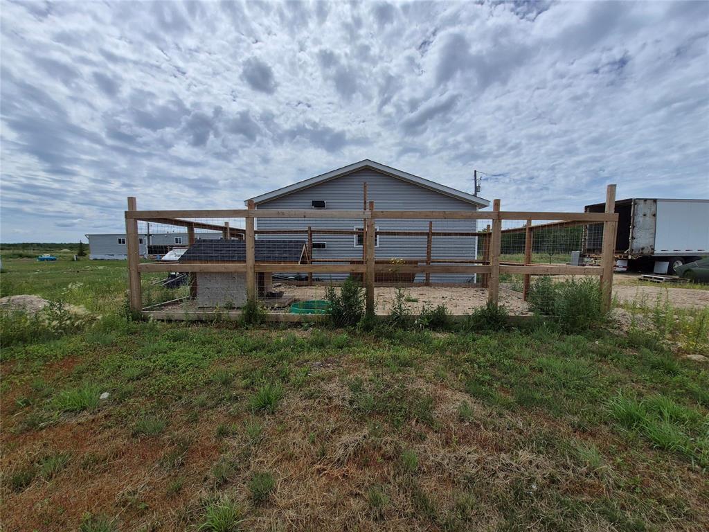 Photo 15 of 42063 41 E Road, Ste Anne MB