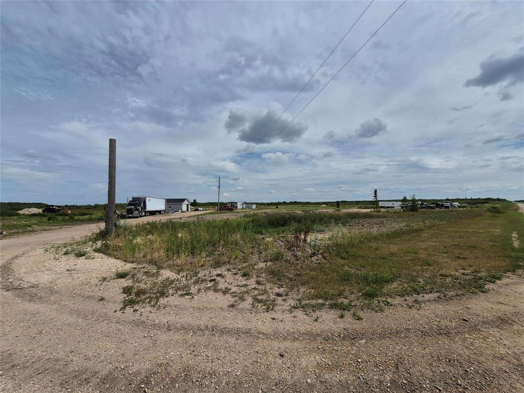 Photo 32 of 42063 41 E Road, Ste Anne MB
