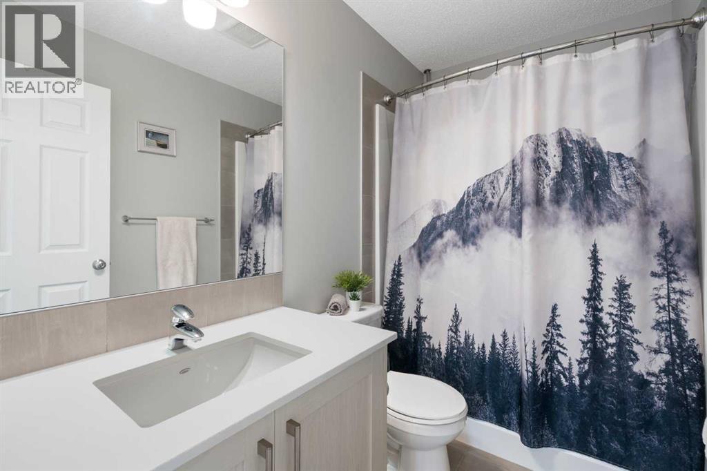 Photo 27 of 217 Buckskin Way, Cochrane AB