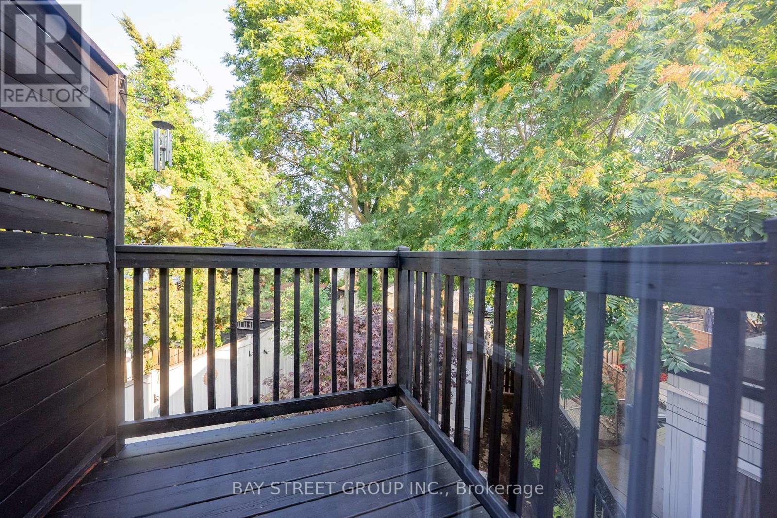 Photo 18 of 397 Kingston Road, Toronto ON