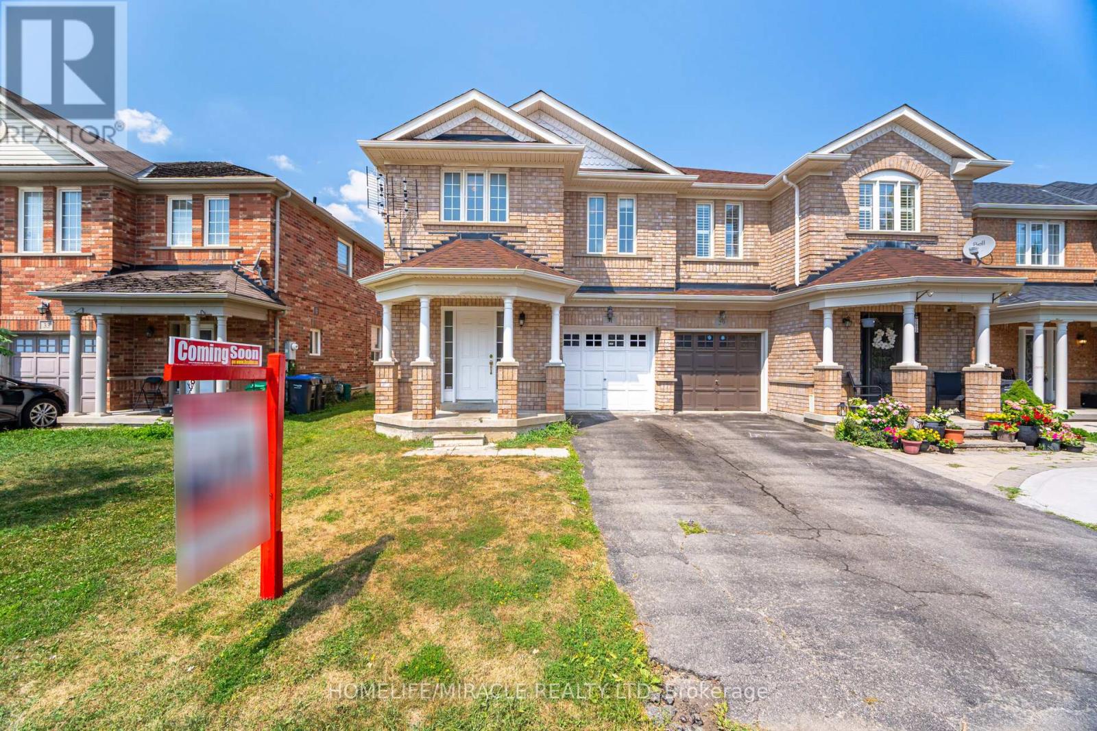 Photo 32 of 31 Hollingsworth Circle, Brampton ON