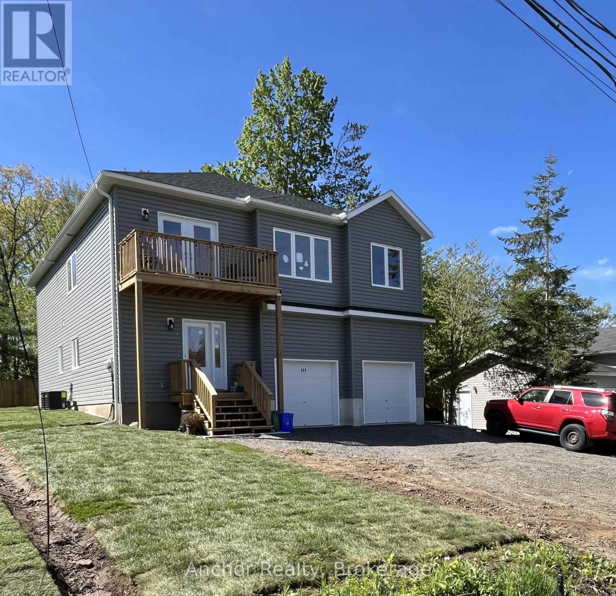 B – 625 WAGNER STREET